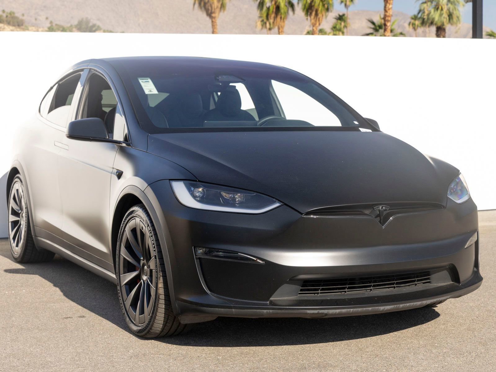 Used 2024 Tesla Model X Plaid AWD/4WD image 2