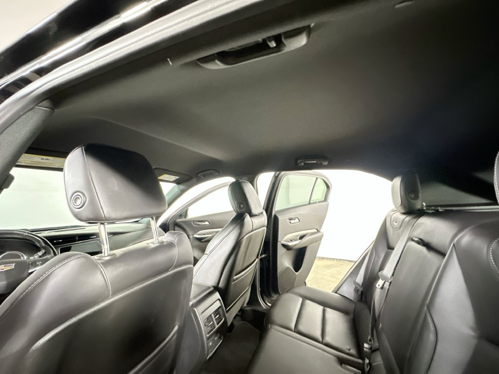 Used 2021 Cadillac XT4 Premium Luxury w/ Trailering Package AWD/4WD image 15