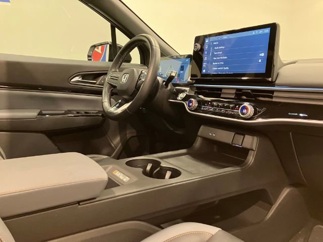 Used 2024 Honda Prologue Touring image 9