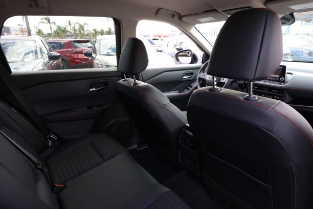 New 2026 Nissan Rogue SV image 17