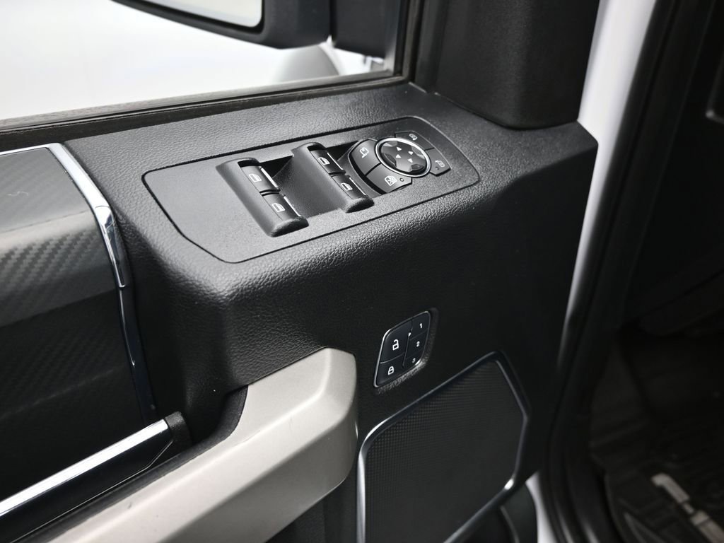 Used 2018 Ford F150 Lariat w/ Equipment Group 502A Luxury AWD/4WD image 10