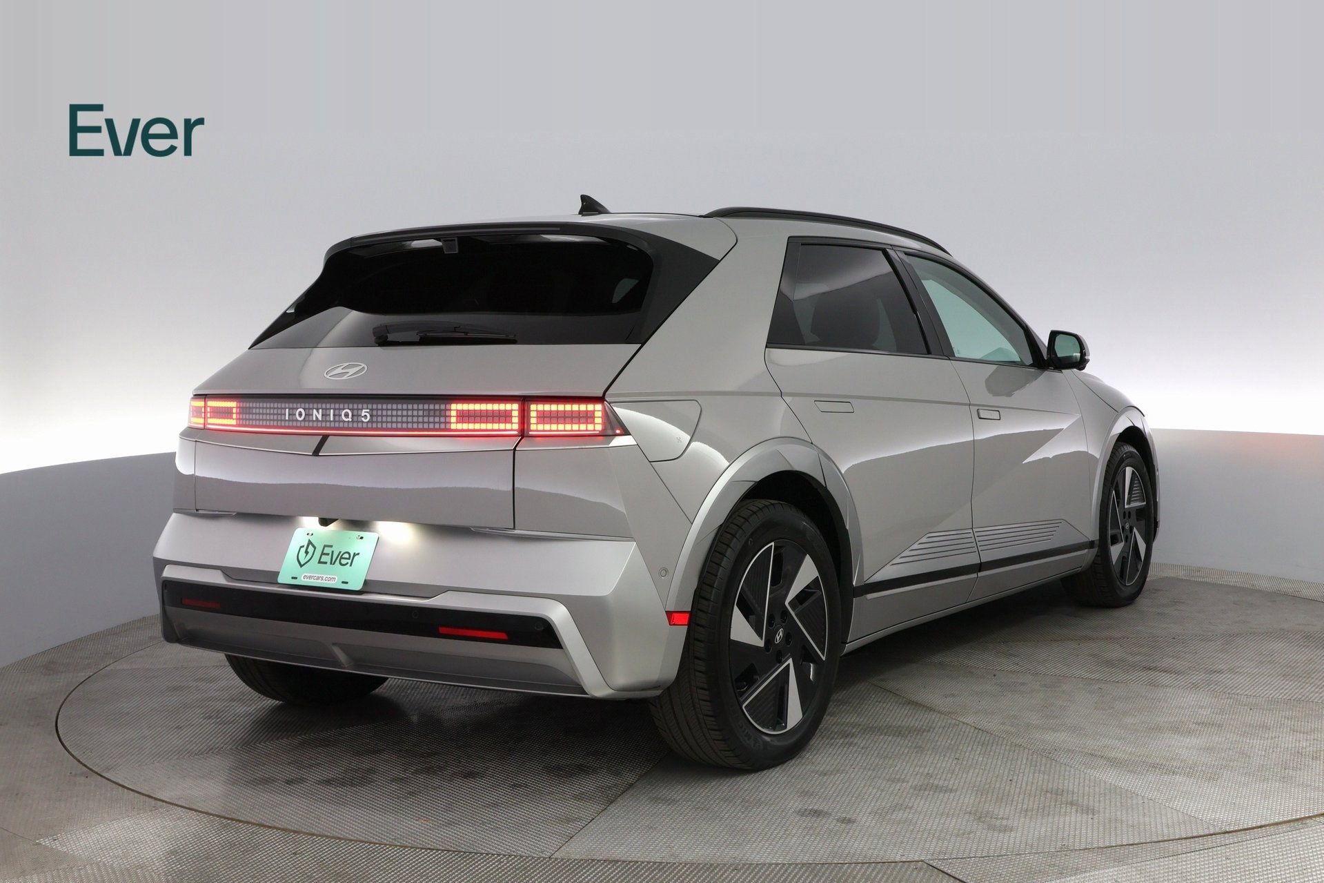 Used 2025 Hyundai Ioniq 5 Limited image 12