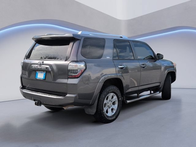 Used 2014 Toyota 4Runner SR5 RWD image 4