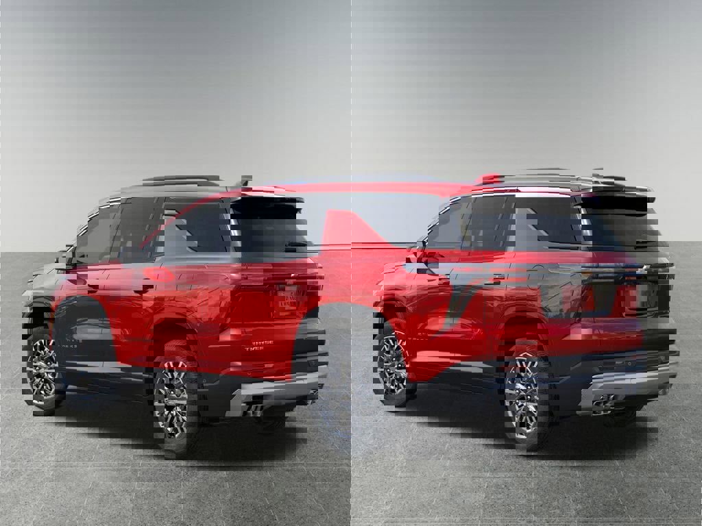 New 2026 Chevrolet Traverse LT w/ Driver Confidence Package image 3