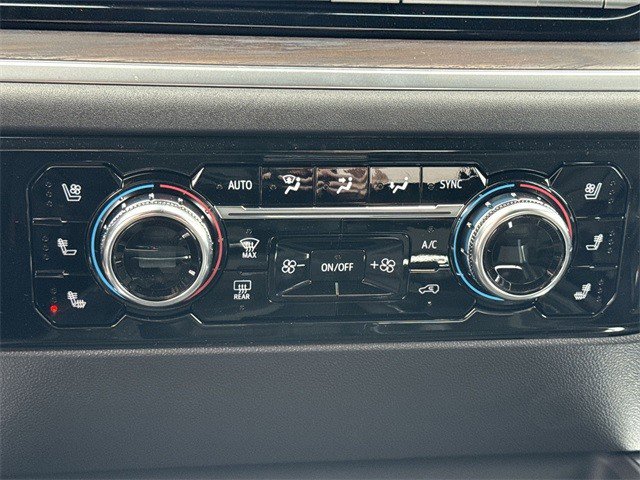 New 2026 GMC Sierra 1500 SLT w/ SLT Premium Package image 19