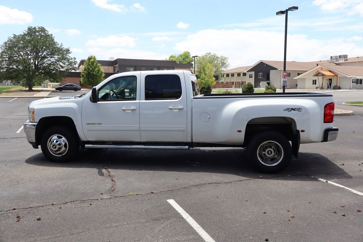 Used 2013 Chevrolet Silverado 3500 LTZ w/ LTZ Plus Package AWD/4WD image 9