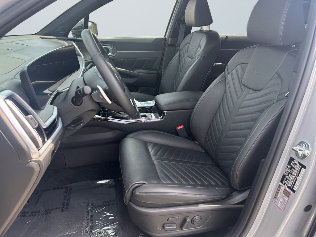Used 2024 Kia Sorento SX Prestige image 9