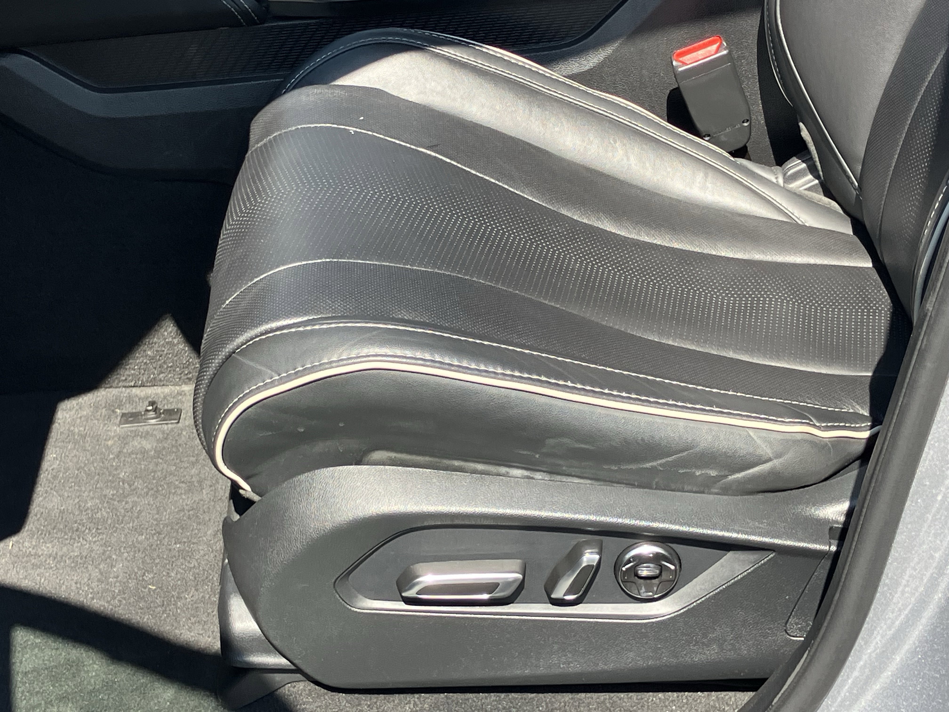 Used 2023 Acura MDX SH-AWD w/ Advance Package image 17