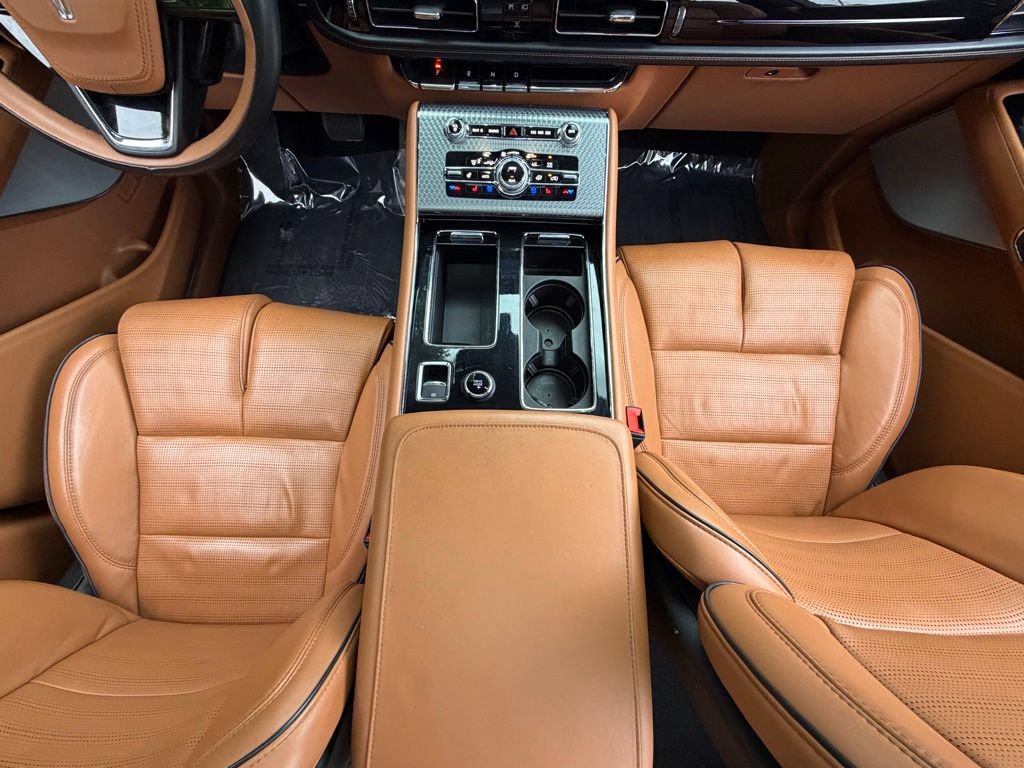 Used 2024 Lincoln Aviator Black Label w/ Dynamic Handling Package AWD/4WD image 50