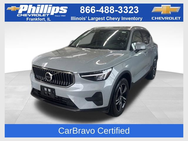Used 2025 Volvo XC40 B5 Core