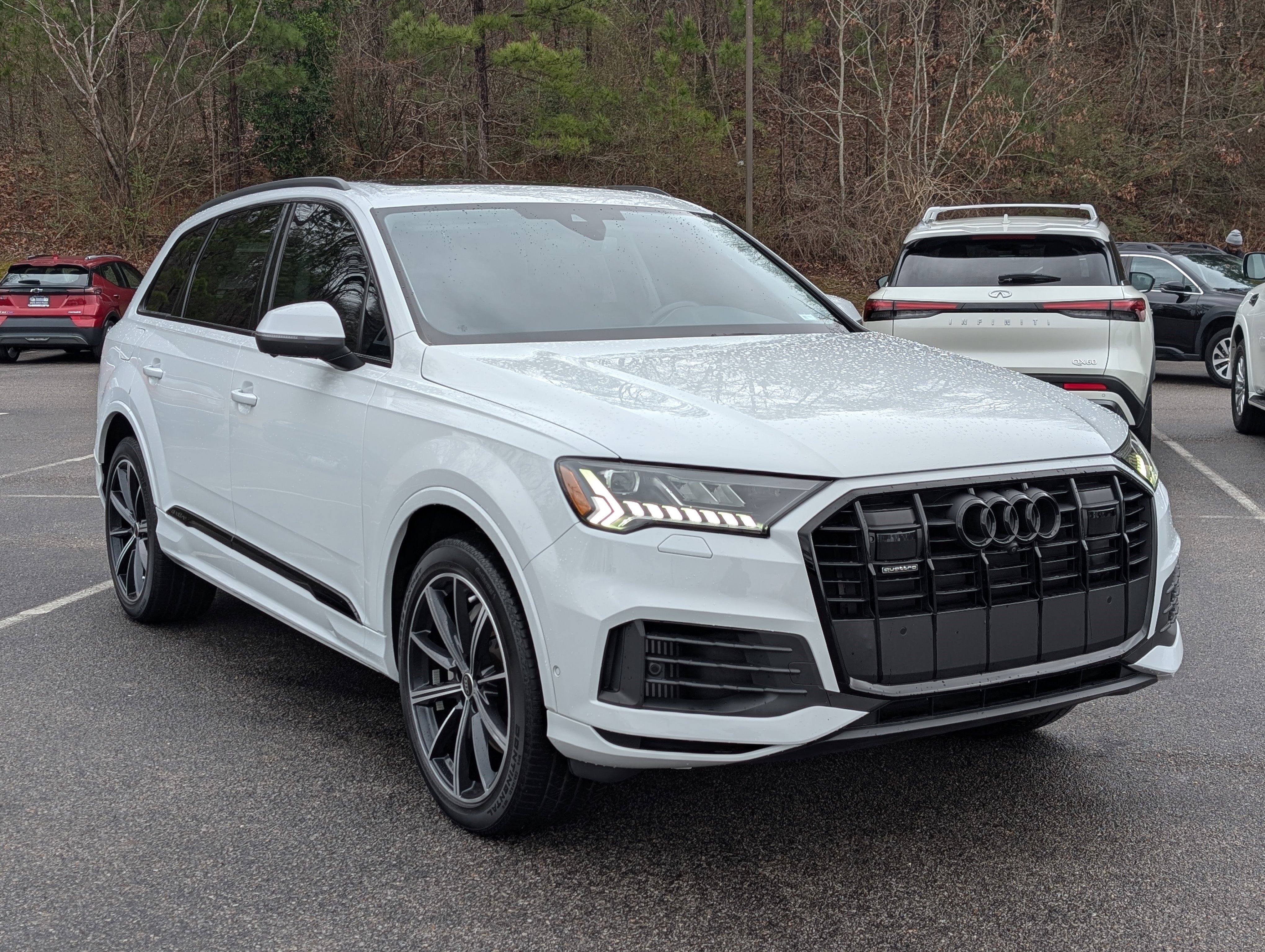 Used 2023 Audi Q7 3.0T Premium Plus w/ Premium Plus Package AWD/4WD image 11