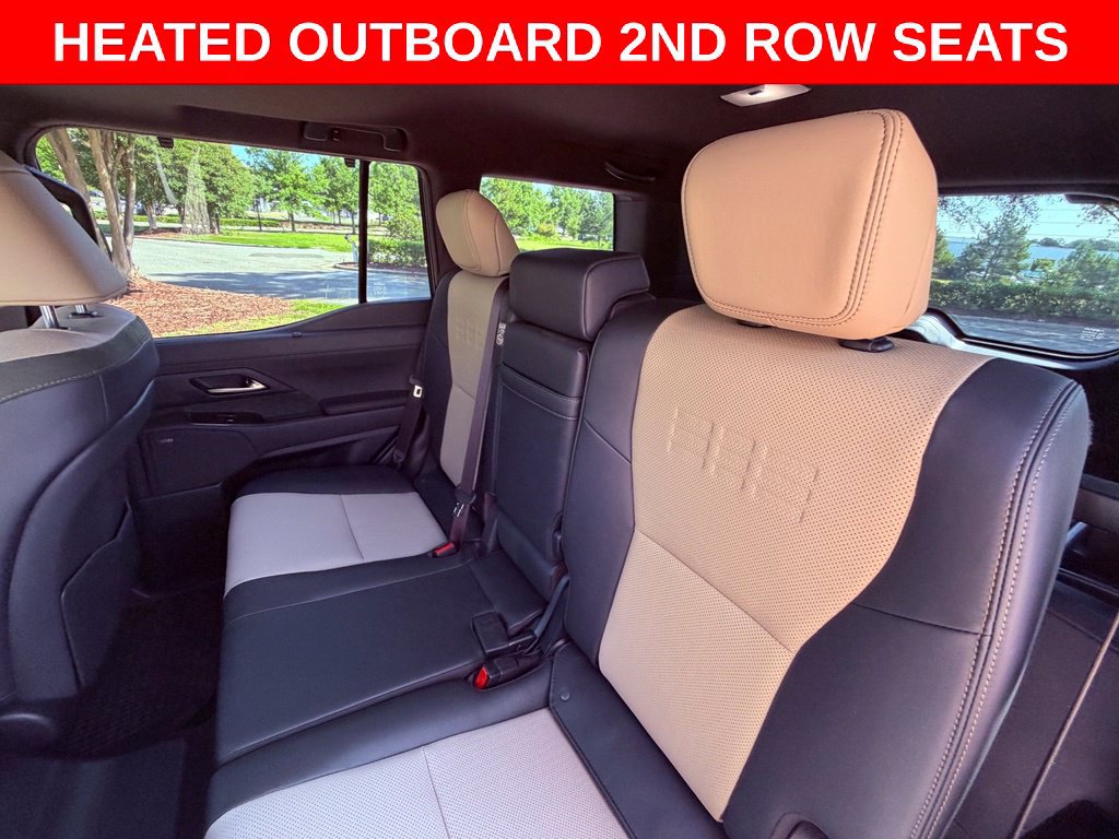 Certified 2025 Lexus GX 550 AWD/4WD image 19