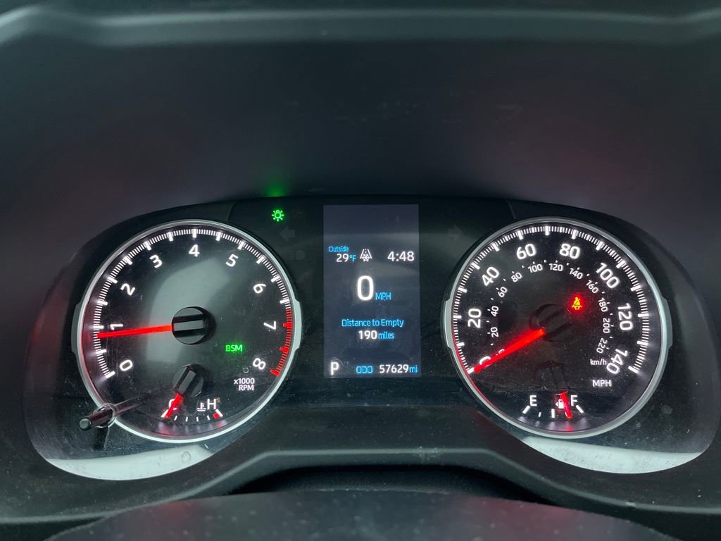 Used 2022 Toyota RAV4 XLE image 15