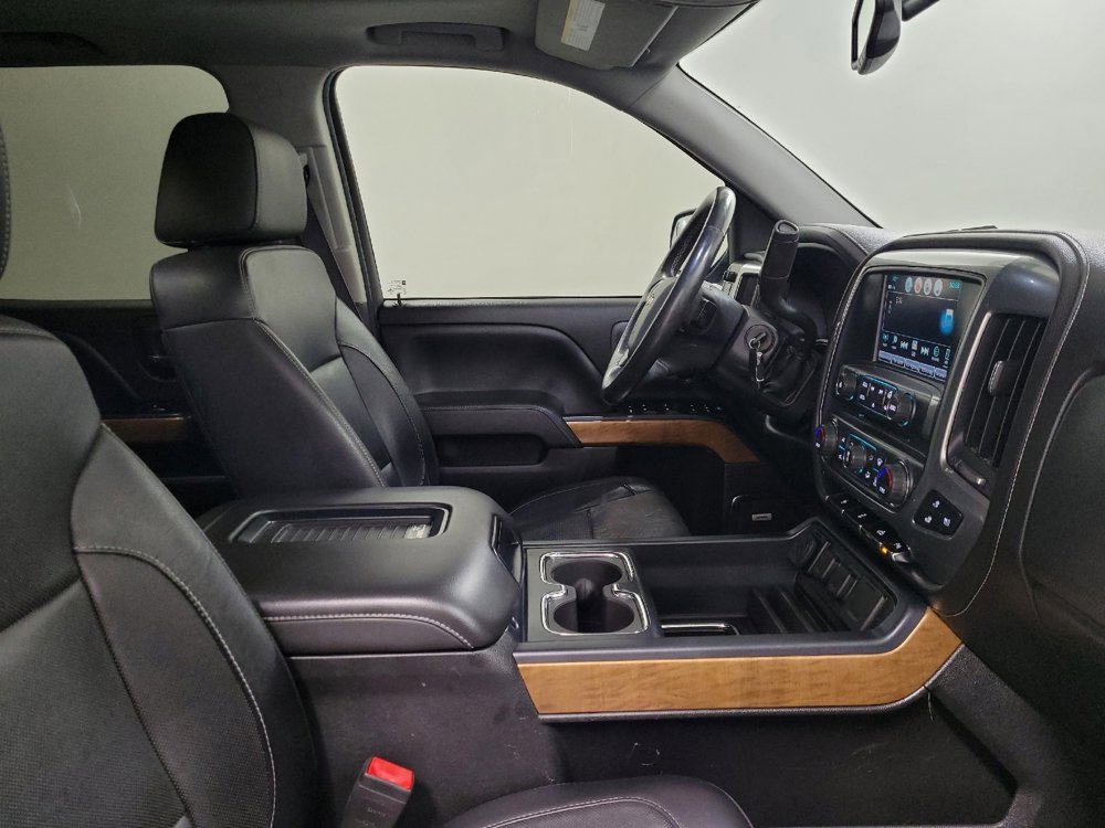 Used 2017 Chevrolet Silverado 1500 LTZ w/ High Desert Package AWD/4WD image 21