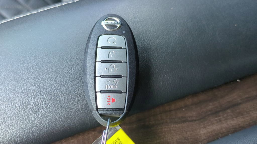 Used 2019 Nissan Murano Platinum FWD image 29