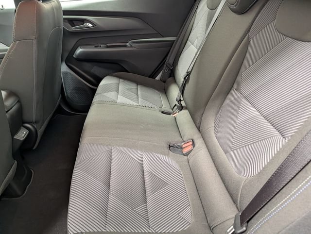 New 2027 Chevrolet Bolt LT w/ Comfort Package FWD image 11