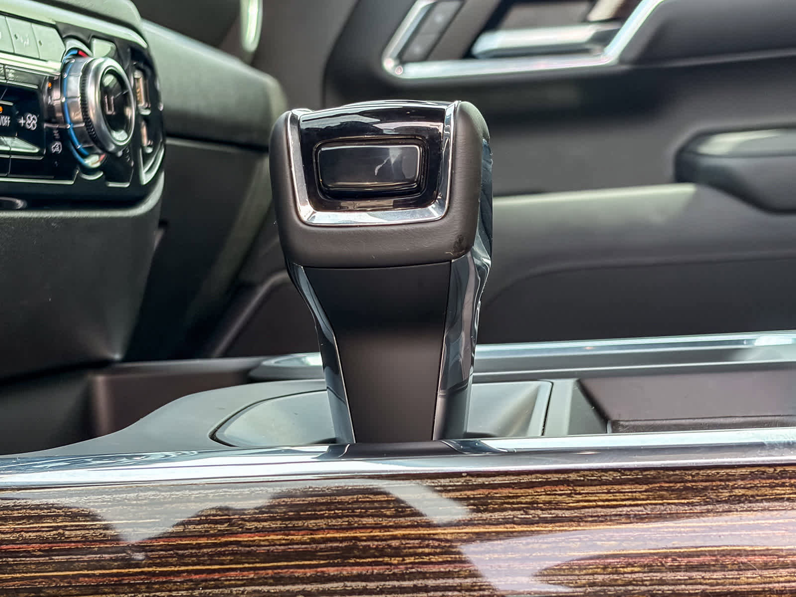 Used 2023 GMC Sierra 1500 Elevation image 21