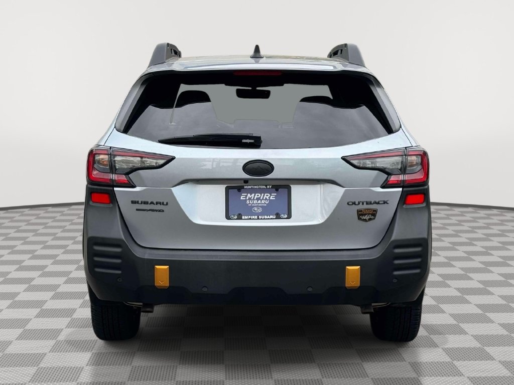 Used 2025 Subaru Outback Wilderness w/ Wilderness Package AWD/4WD image 7