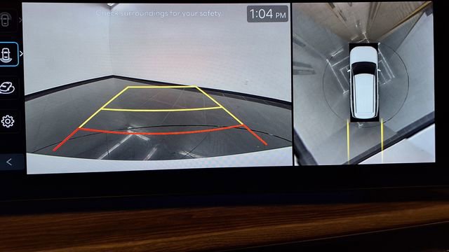 Used 2024 Hyundai Santa Fe Limited image 30