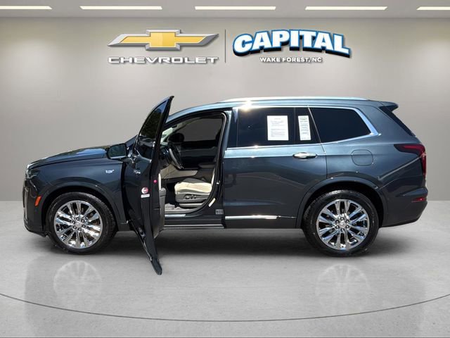 Used 2021 Cadillac XT6 Premium Luxury w/ LPO, Radiant Package FWD image 9