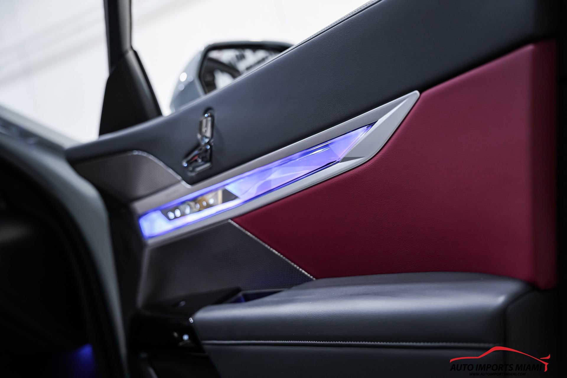 Used 2023 BMW 740i image 50