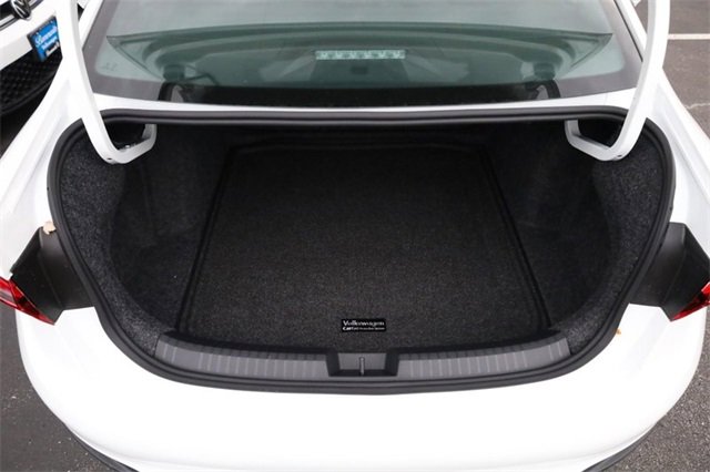 New 2026 Volkswagen Jetta Sport image 7