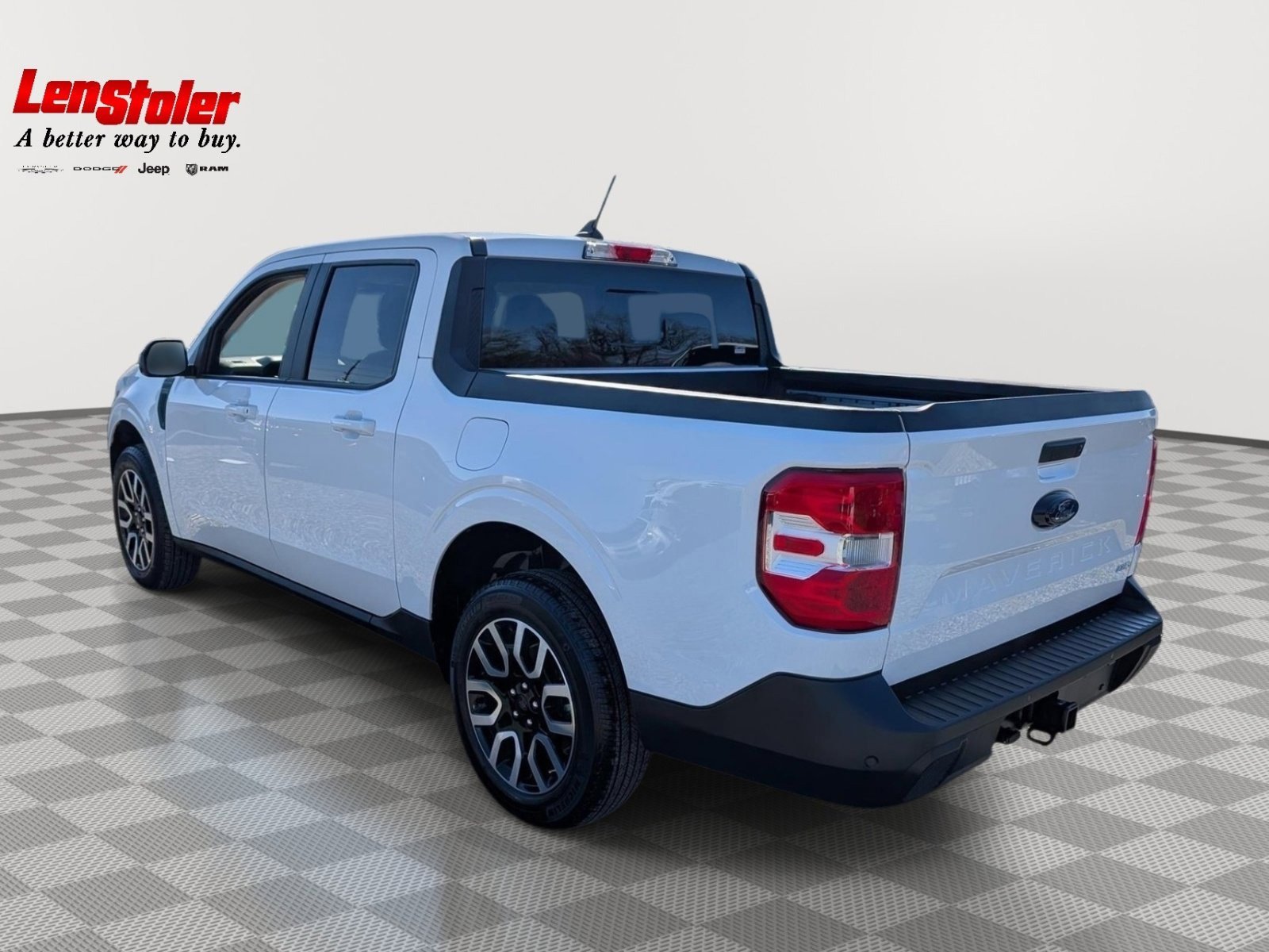 Used 2024 Ford Maverick Lariat image 3