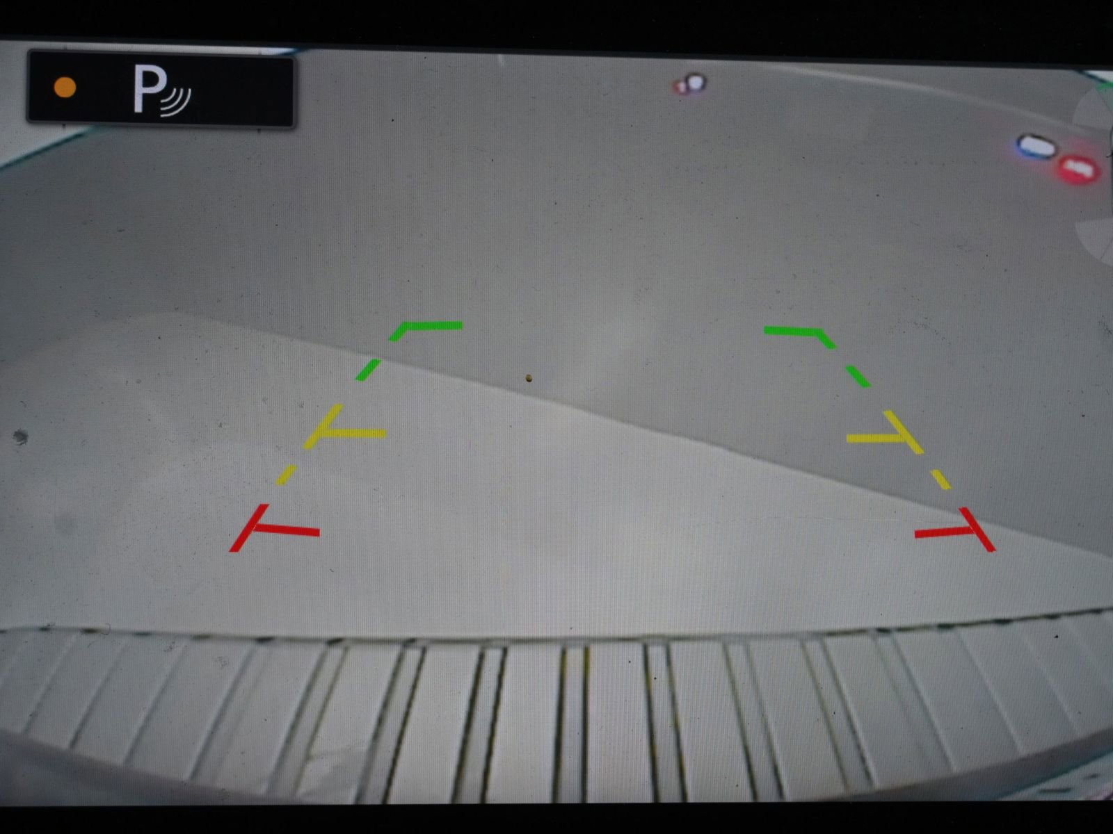 Used 2021 Nissan Armada SV image 18