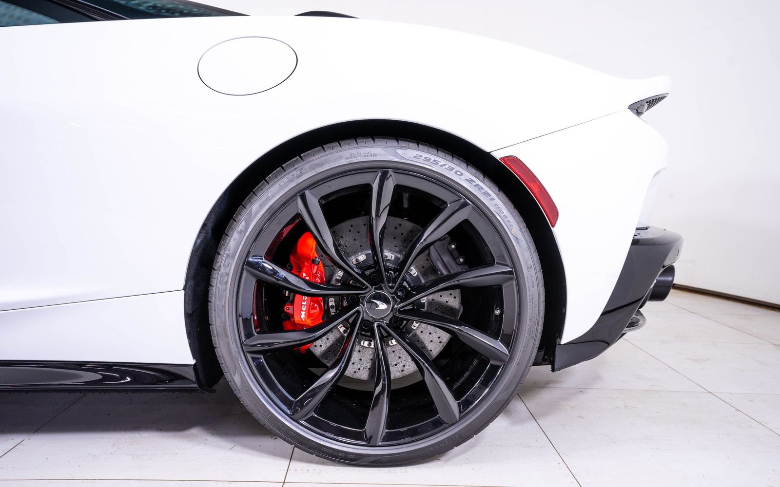 New 2026 McLaren GTS RWD image 14