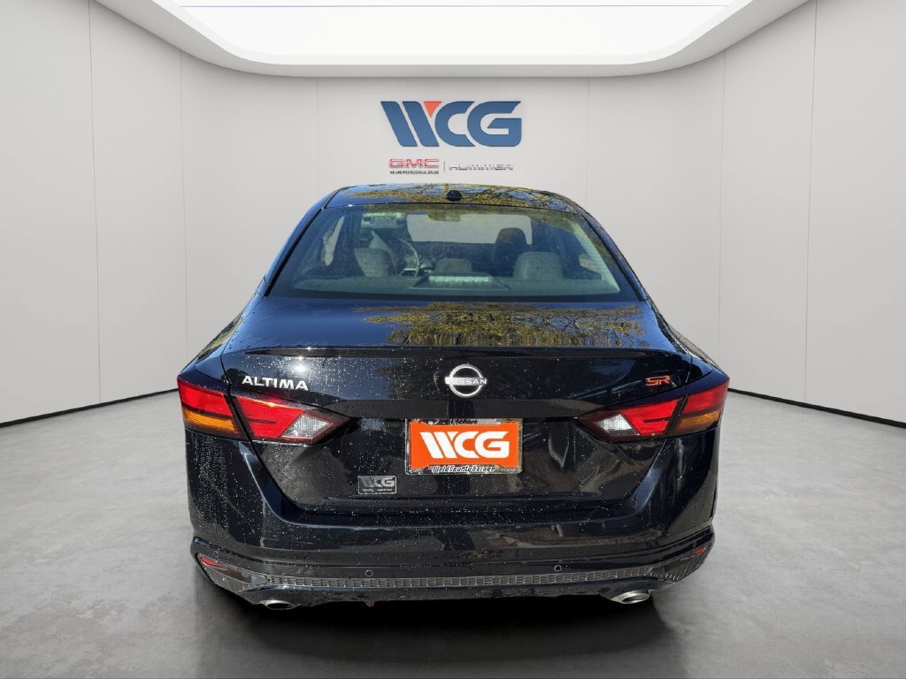 Used 2025 Nissan Altima 2.5 SR FWD image 4