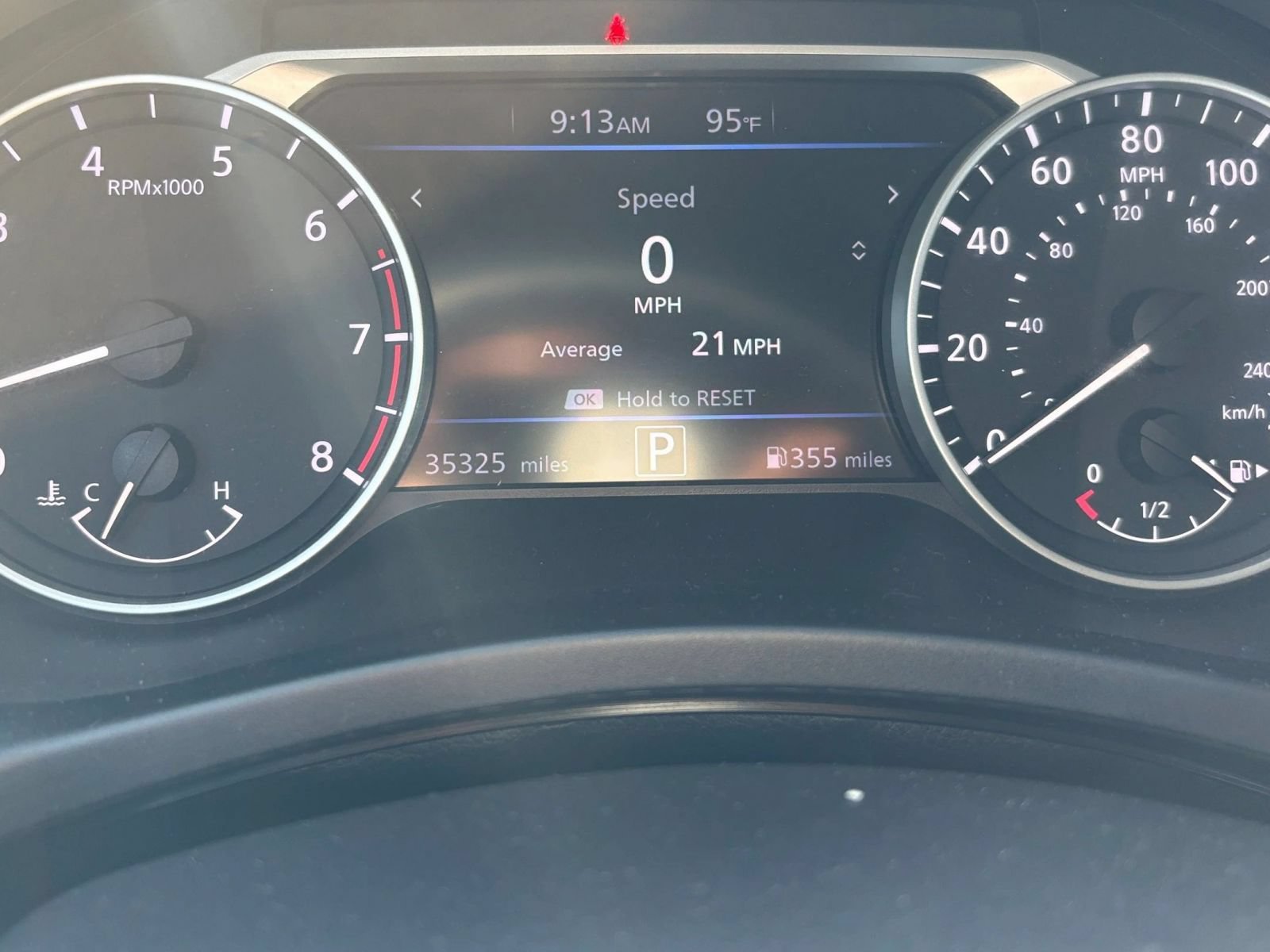 Used 2025 Nissan Sentra SV FWD image 33