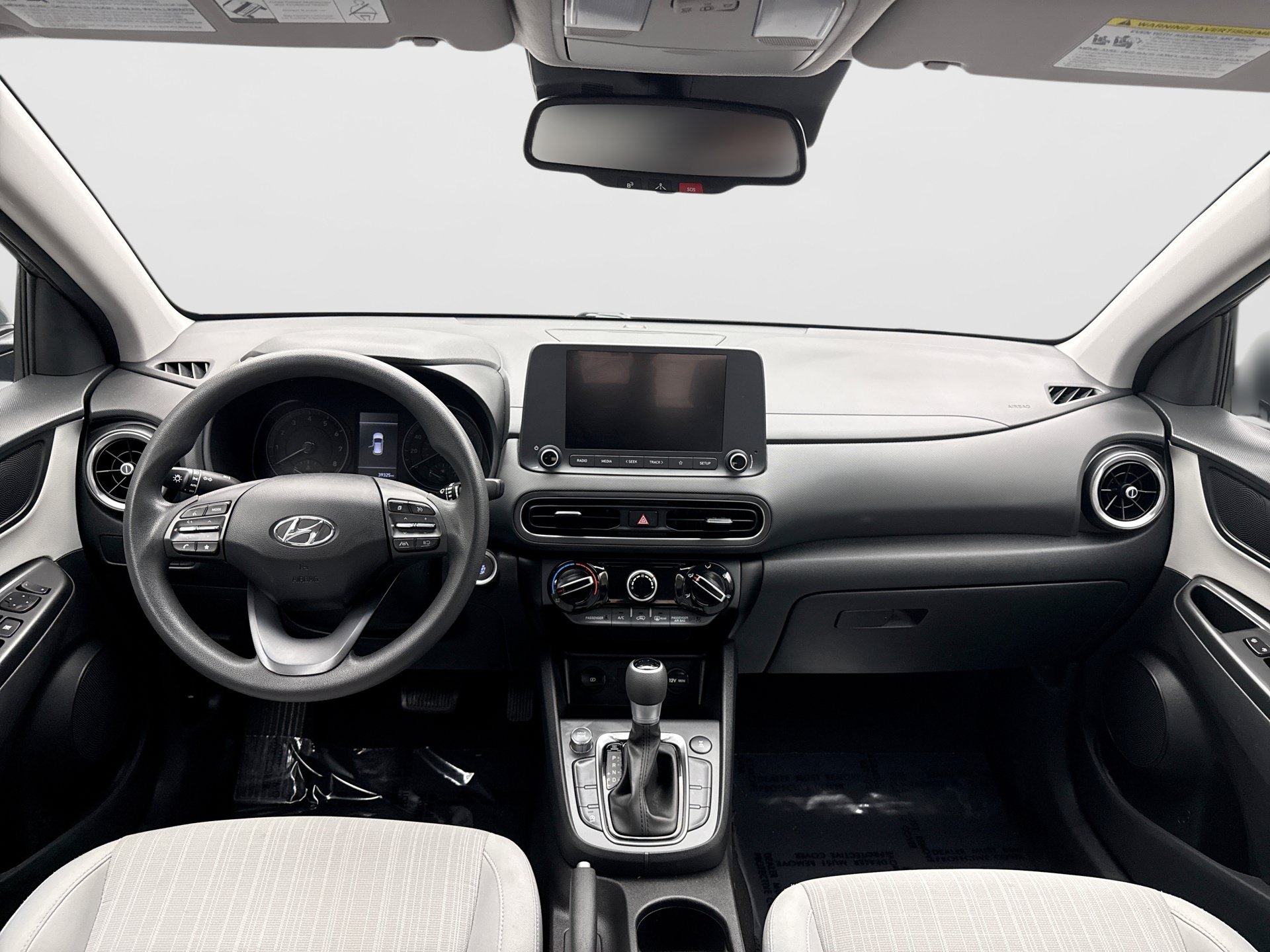 Used 2023 Hyundai Kona SEL AWD/4WD image 14
