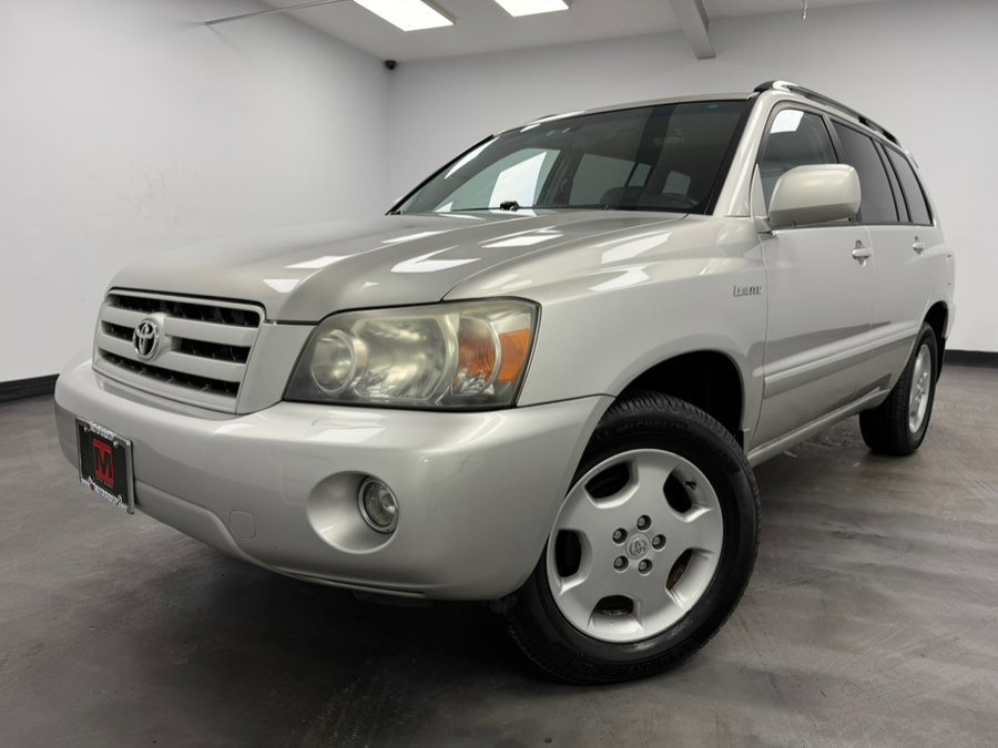 Used 2006 Toyota Highlander 4WD V6 w/ 3rd Row image 2