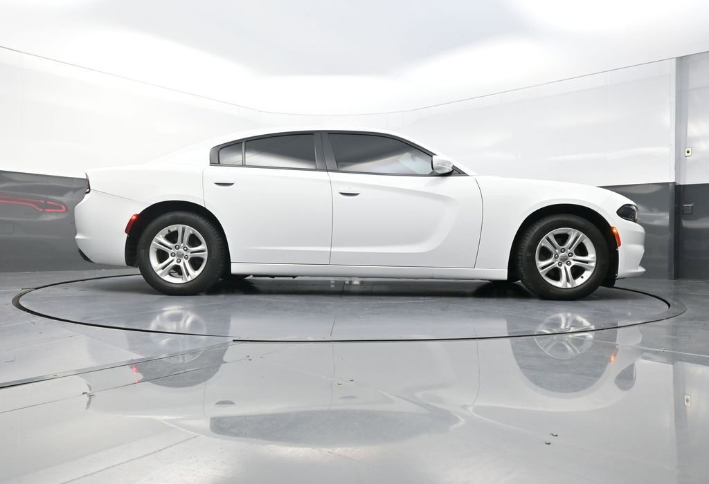 Used 2020 Dodge Charger SXT image 13