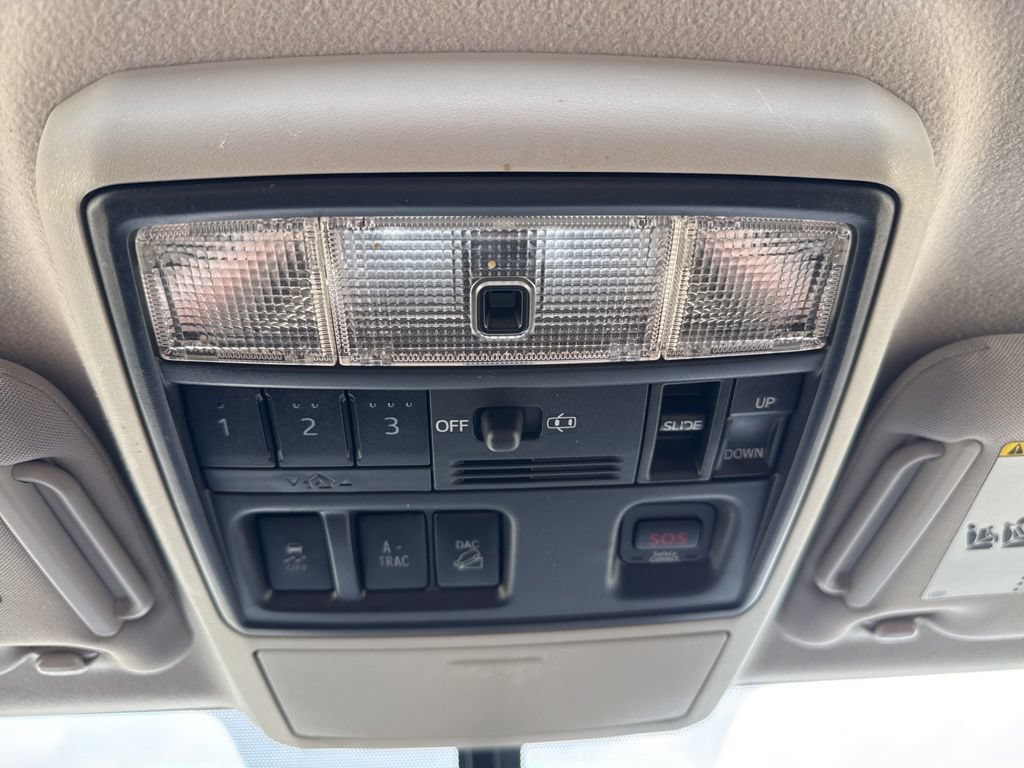 Used 2014 Toyota 4Runner Limited AWD/4WD image 17