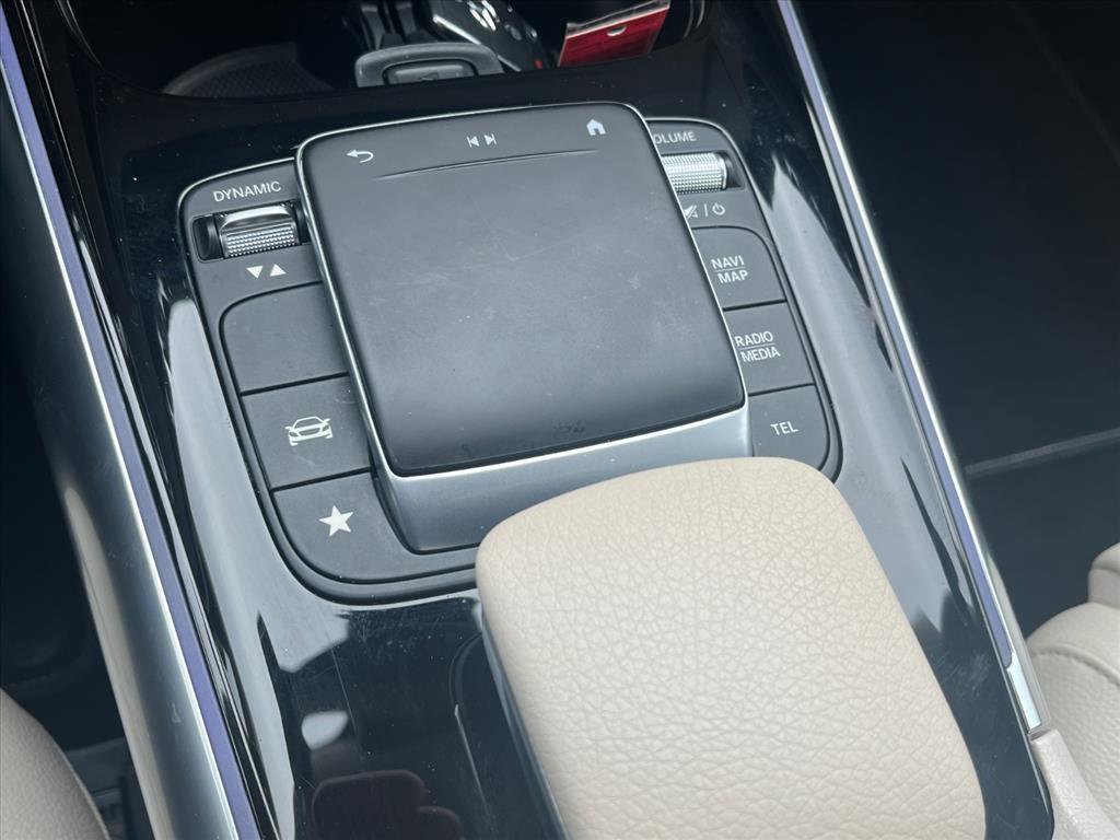 Used 2021 Mercedes-Benz GLA 250 image 12