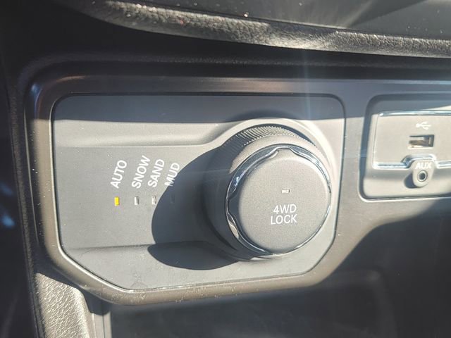 Certified 2023 Jeep Renegade Latitude image 27