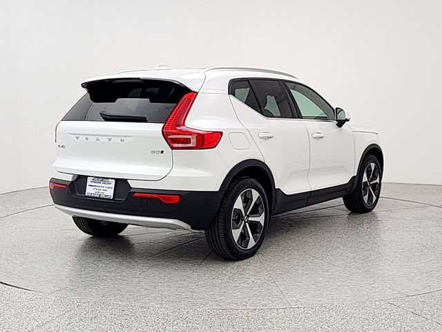 Certified 2023 Volvo XC40 B5 Plus w/ Protection Package Premier AWD/4WD image 5