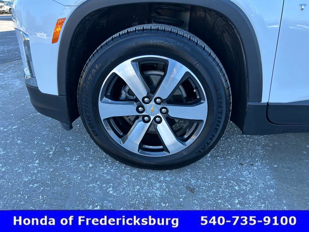 Used 2023 Chevrolet Traverse LT w/ LT Premium Package image 10