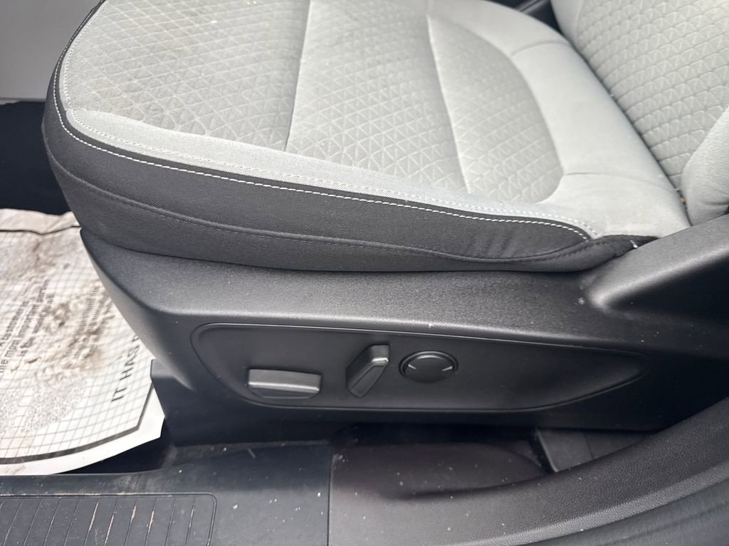 Used 2023 Ford Escape Active image 27