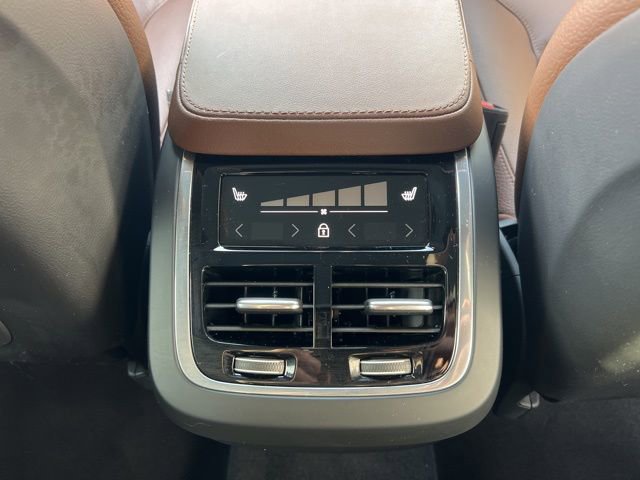 Certified 2024 Volvo XC90 B5 Plus image 21
