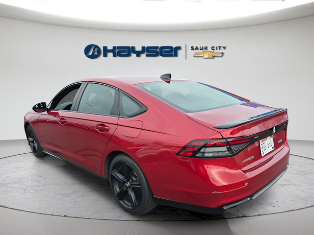 Used 2023 Honda Accord Sport image 11