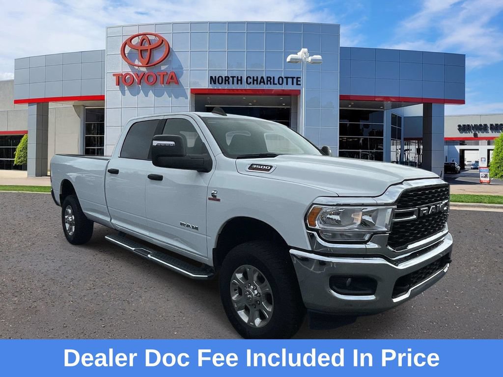Used 2024 RAM 3500 Big Horn AWD/4WD image 1
