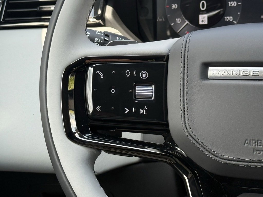New 2026 Land Rover Range Rover Velar Dynamic SE image 19