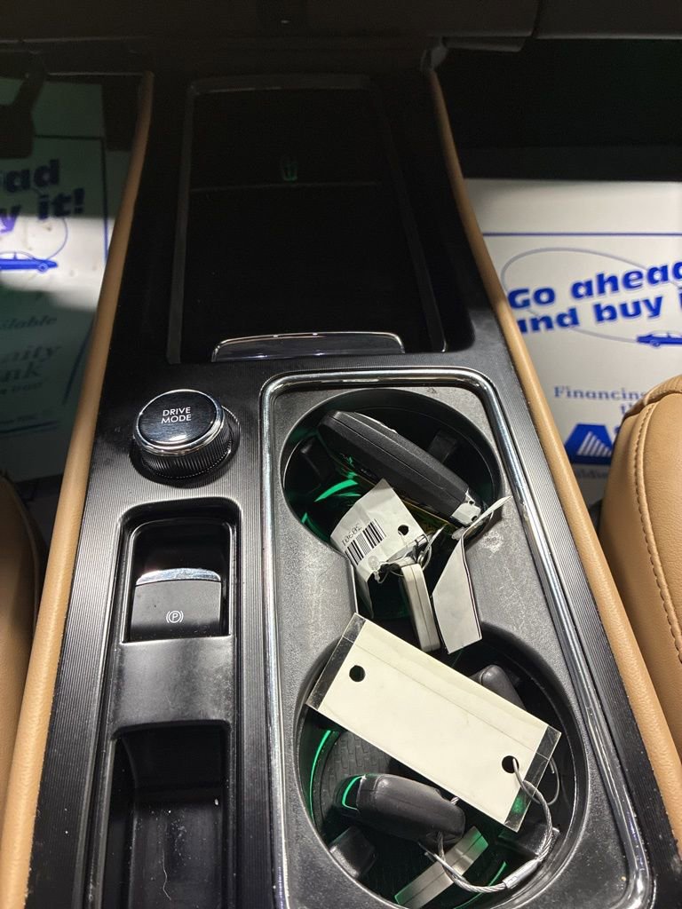 Used 2023 Lincoln Corsair Reserve w/ Jet Appearance Package image 21