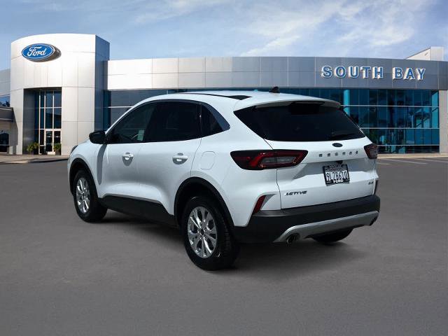 Certified 2024 Ford Escape Active AWD/4WD image 3