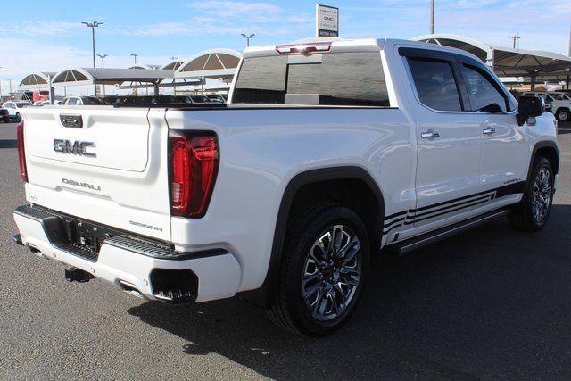 Used 2024 GMC Sierra 1500 Denali Ultimate image 3