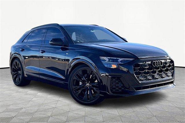 Used 2025 Audi Q8 Prestige w/ Prestige Package image 11