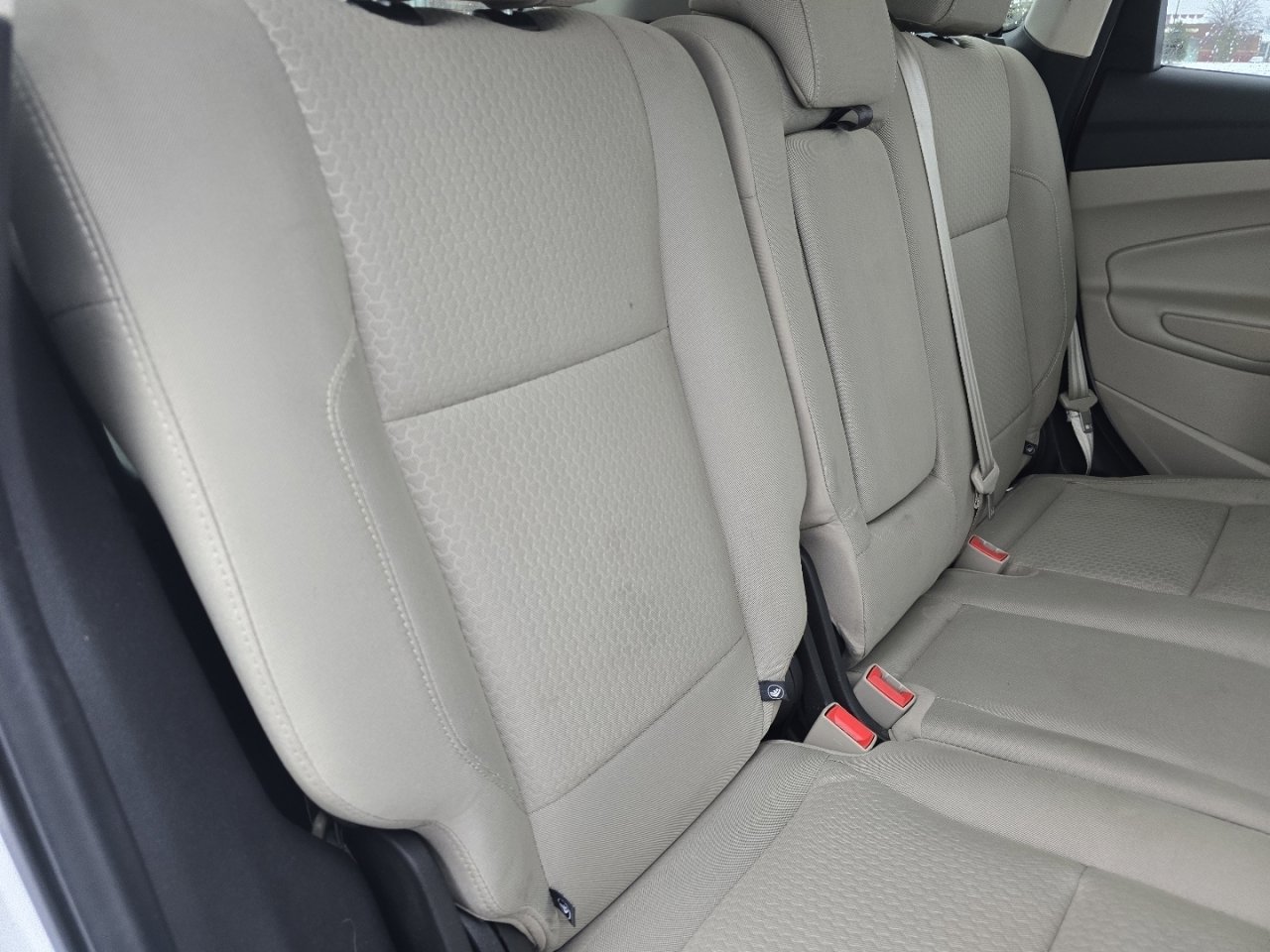 Used 2018 Ford Escape SE w/ Ford Safe & Smart Package image 19