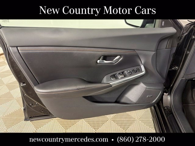 Used 2021 Nissan Sentra SR w/ SR Premium Package FWD image 12
